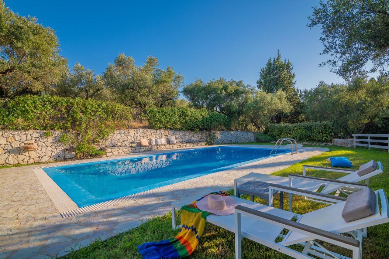 Ammoudi Harmony Villa Luaran gambar